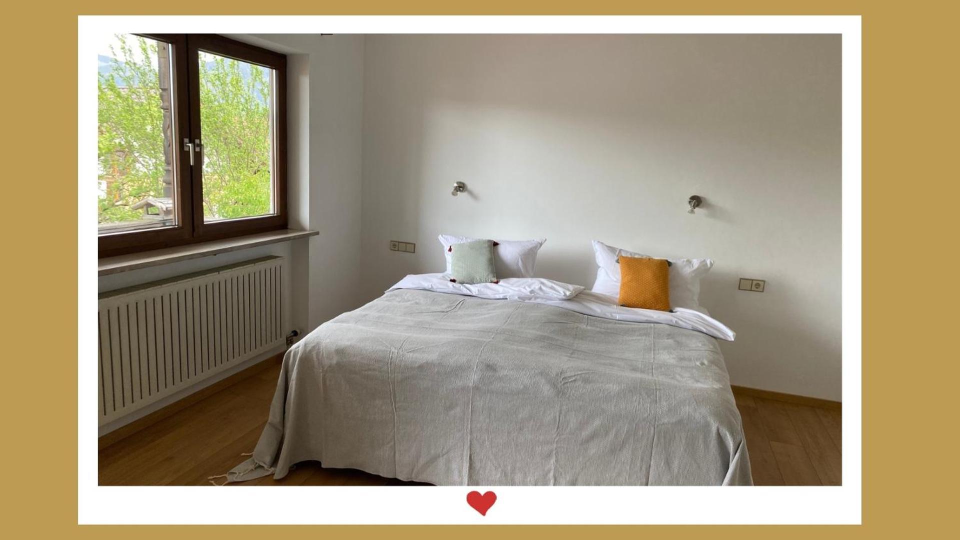 フリンツバッハ Berghupferl-Alm - Do Legst Di Nieda Bed & Breakfast エクステリア 写真